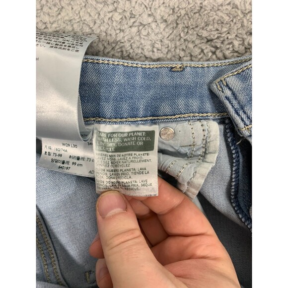 Levi's 711 Skinny 29x30 Light Wash Distressed Denim Blue Jean Pockets - Picture 16 of 16